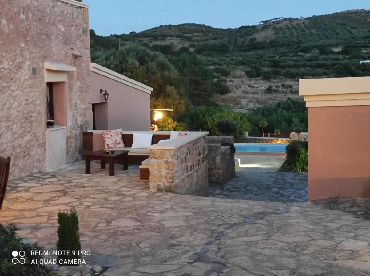 Ravdhoúkha Villa Terpsi מראה חיצוני תמונה